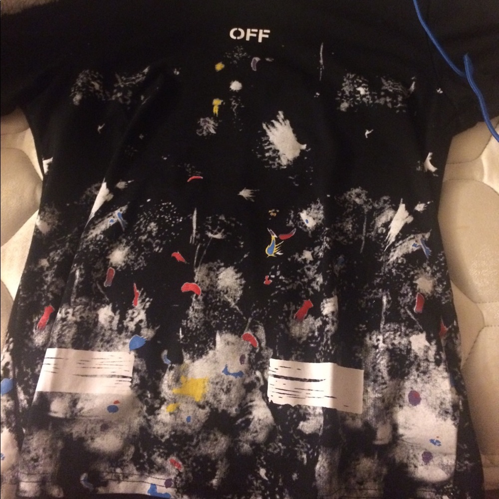 Off white UA shirt veryyy nice quality shirt